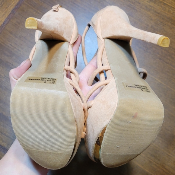 Charlotte Russe Strappy Zip Up Heels NWOT - Picture 3 of 6